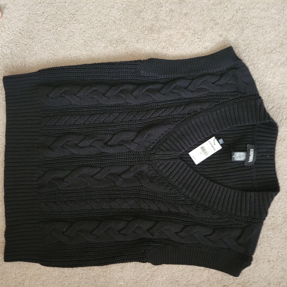 Sweater vest